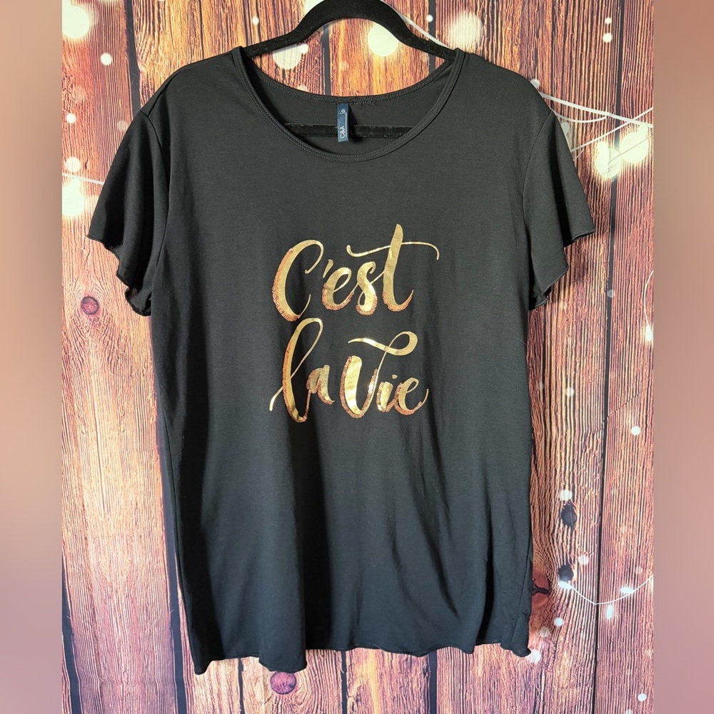 C&A Black and Gold With Sequins Graphic Tee Large